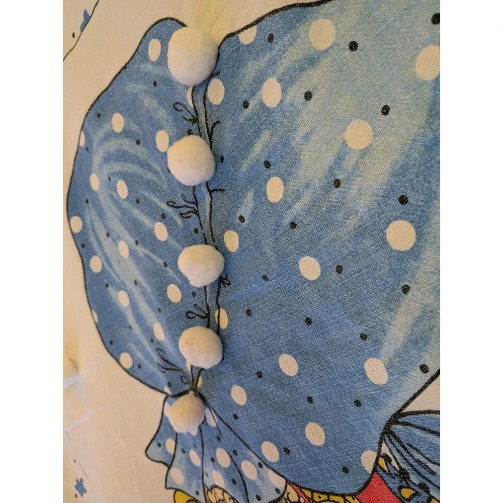 Vtg Holly Hobbie Quilted Blanket Cottagecore Grandmacore Prairie 70s 3-D PomPom
